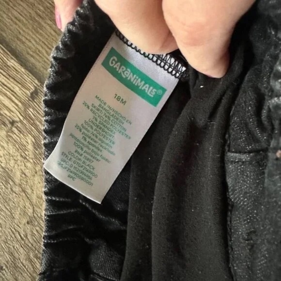 SET Baby Girl's Denim Skirt Size 18- 24 Months Floral Embroidered Blue Black - Picture 11 of 13